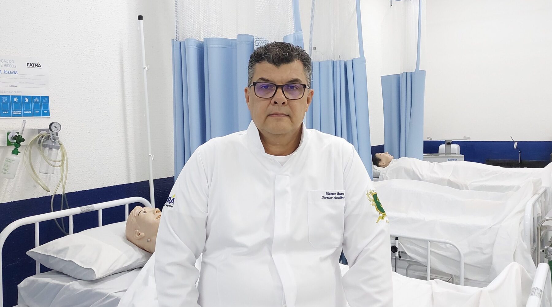 Ulisses Bueno, diretor da Faculdade de Medicina. Contato com a pesquisa desde os primeiros anos na FAMEU
Foto: divulgação